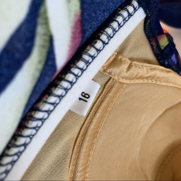 HP {South Point} NWT Bow Floral Bikini Top Swim 16 - Picture 6 of 16